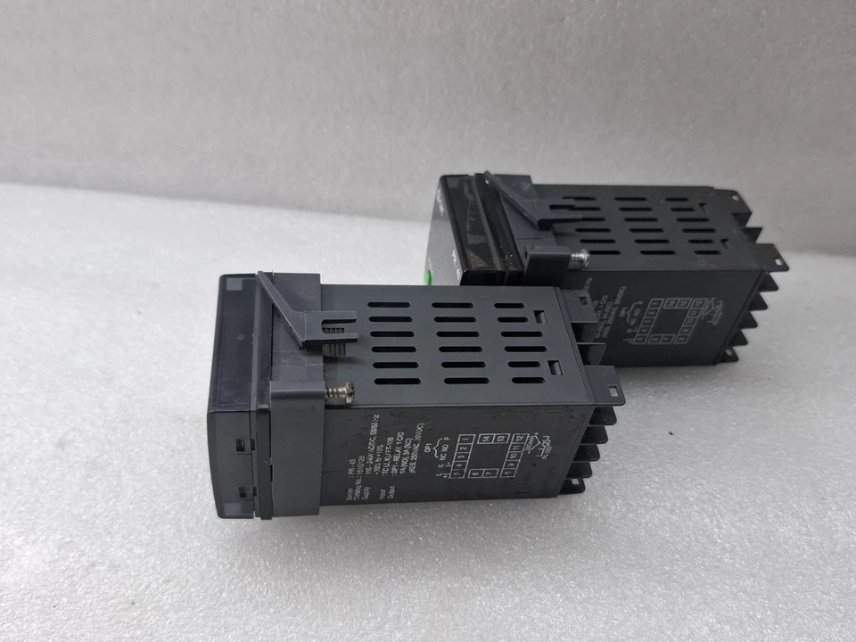 LOT OF 2 PCS GIC PR-43 TEMPERATURE CONTROLLER 151G12B FREE SHIP